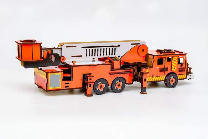 Конструктор Puz-00921"Пожежна Машина"(розмір моделі 50x13x10см) PuzzleOk, фото 4
