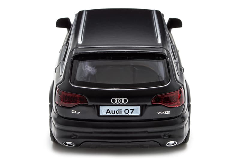 Автомодель 250433U AUDI Q7 V12 чорний TECHNODRIVE, фото 5