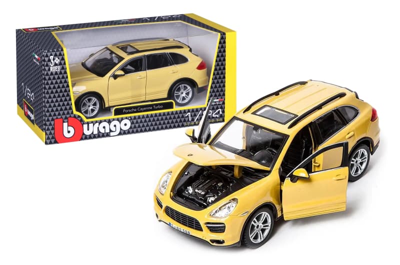 Машина 18-21056 "PORSCHE CAYENNE TURBO" 1:24 Bburago