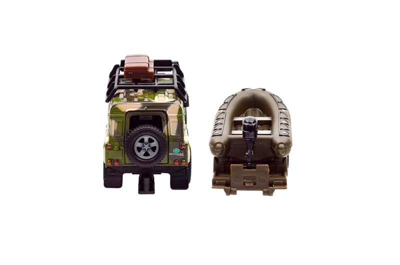 Машина 520191.270 "LAND ROVER DEFENDER MІЛІТАРІ" з човном TECHNODRIVE, фото 2