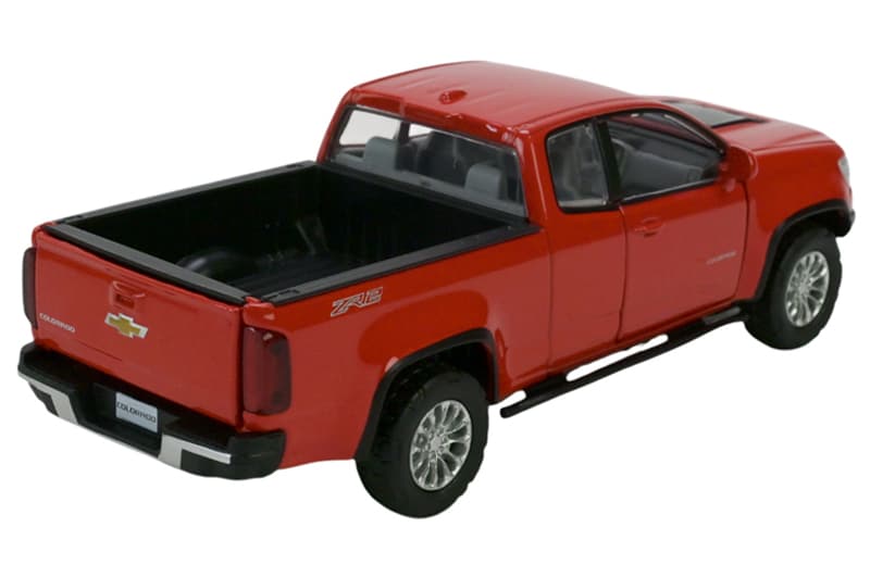 Машина металева 68442 2 кольори, 1:31 Chevy Colorado ZR2, на батарейки: світло і звук, відкриваються двері, в коробці 20x11x10 см Автопром, фото 3