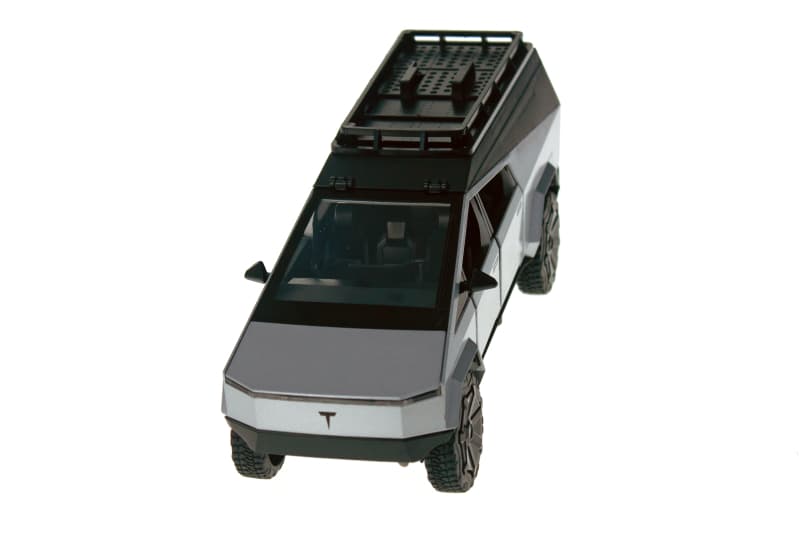 Машина АВТОПРОМ AP7727 Tesla pickups camring,1:24 на батарейках, світло, звук, відкриваються двері, коробка, фото 3