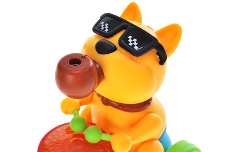 Собака-іграшка на батарейках зі звуком і світлом YG Toys 674B, фото 5